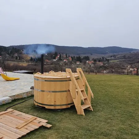 Imperator Kvintil & krevet i doručak